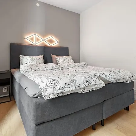 Modern 3bed Sea View @ Barcode דירה אוסלו