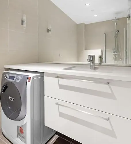 Modern 3bed Sea View @ Barcode Apartment Oslo