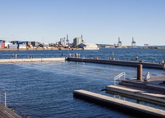 Modern 3bed Sea View @ Barcode Apartment Oslo