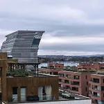Modern 3bed Sea View @ Barcode Leilighet Oslo