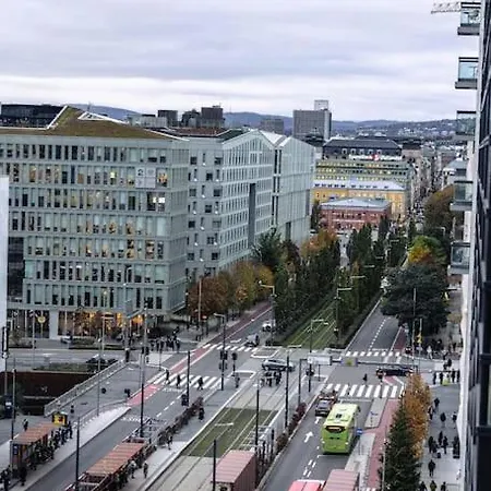 Modern 3bed Sea View @ Barcode